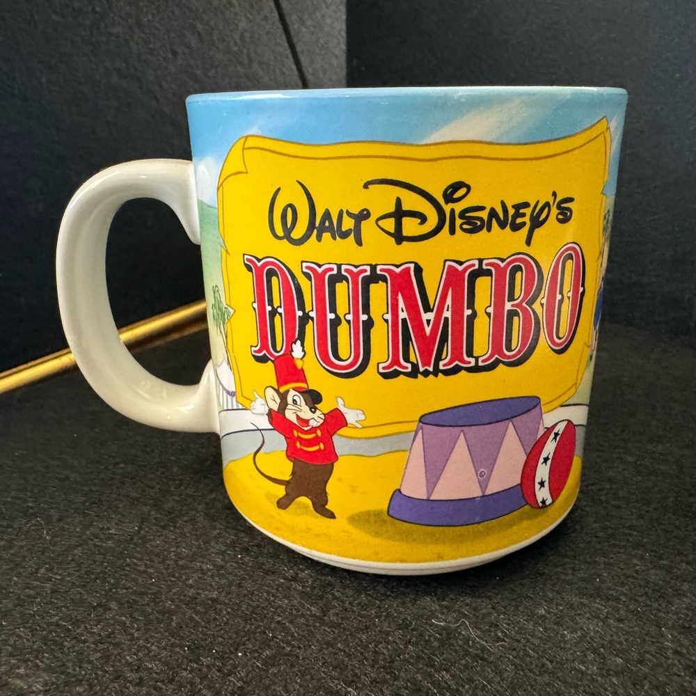 Walt Disneys Dumbo Mug